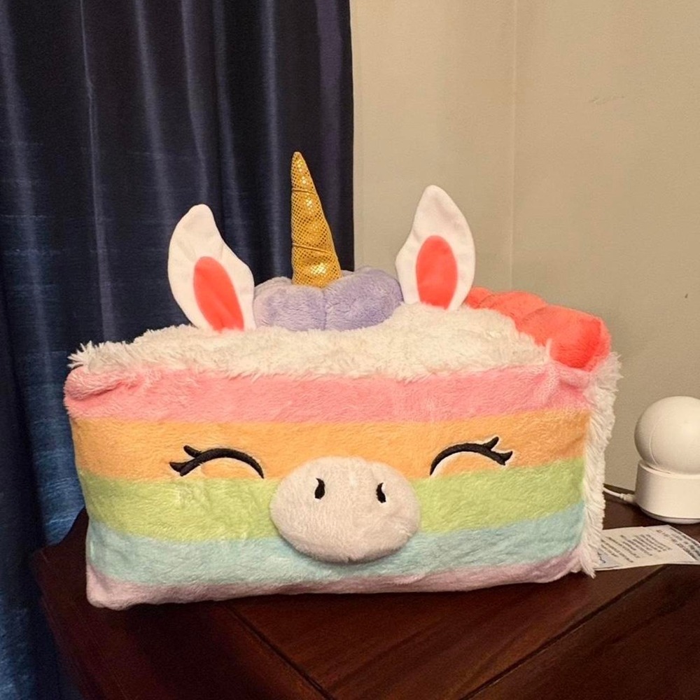 Squishable Unicorn Plush Cake 15x15x12